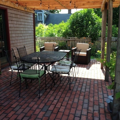 498 Old County Rd, Westport, MA 02790 - photo 4