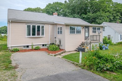 93 Circuit Ave, Weymouth, MA 02188 - photo 4