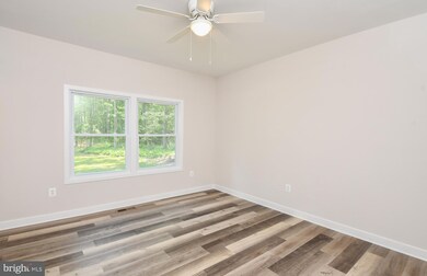 171 Holly Way, Colonial Beach, VA 22443 - photo 3