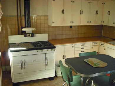 Kitchen. Oil and gas stove can be...