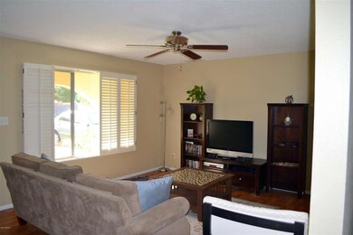 Living Room2