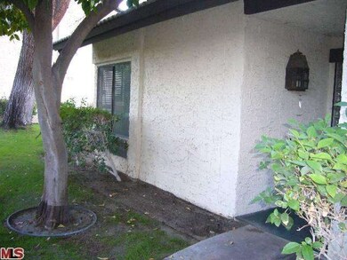 52 Portola Dr, Palm Springs, CA 92264 - photo 2