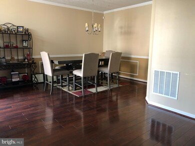 9816 Davison Rd, Middle River, MD 21220 - photo 6