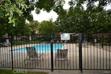 914 N Redding Way unit D, Upland, CA 91786 - photo 2