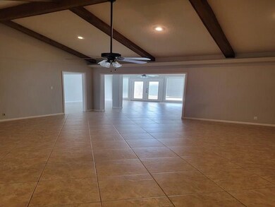 1020 Shakespeare Dr, Beaumont, TX 77706 - photo 4