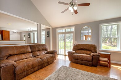 32 Partridge Dr, Gardiner, ME 04345 - photo 7