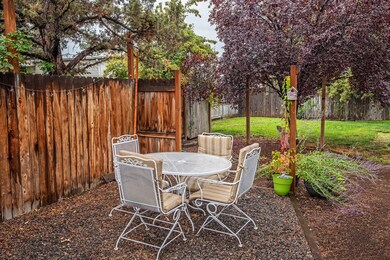 2155 NW 38th St Redmond OR-print-003-019