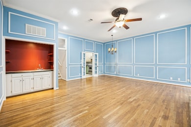 4511 Gilbert Ave unit 103, Dallas, TX 75219 - photo 3