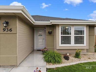 936 E Shady Ridge Dr, Kuna, ID 83634 - photo 3