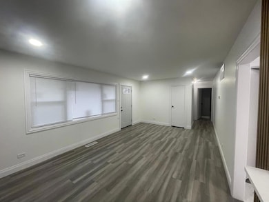 104 Nanti St, Park Forest, IL 60466 - photo 5