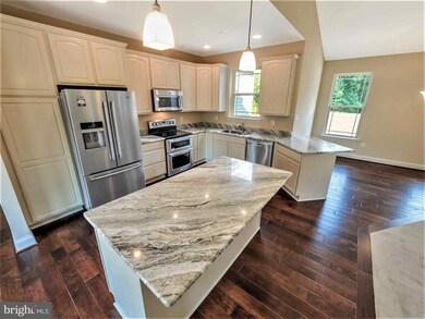 8397 Billingsley Rd, White Plains, MD 20695 - photo 2