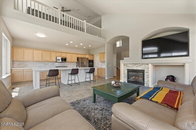14-6740 Cinnamon Drive Sparks NV 89436-1