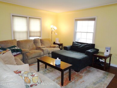 pattengill livingroom 1