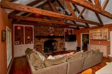 203 Wickersham Dr, Statesville, NC 28625 - photo 6