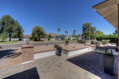 003_Coutyard View