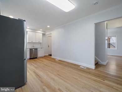 10109 Lorain Ave, Silver Spring, MD 20901 - photo 6