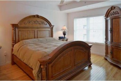 Walnut Place Condominiums unit 402, Peabody, MA 01960 - photo 7