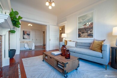 Living room to bedroom 2