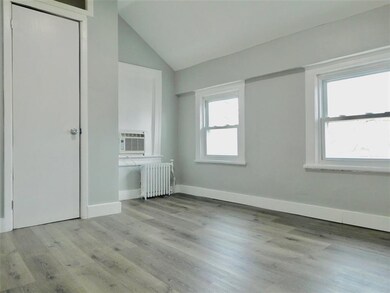 79 Greenville Ave, Jersey City, NJ 07305 - photo 7