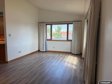 220 N 5th St W, Riverton, WY 82501 - photo 4