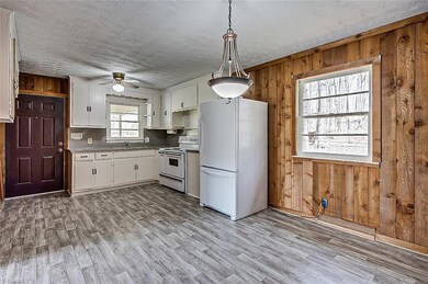 1129 Timberlane, Asheboro, NC 27205 - photo 7