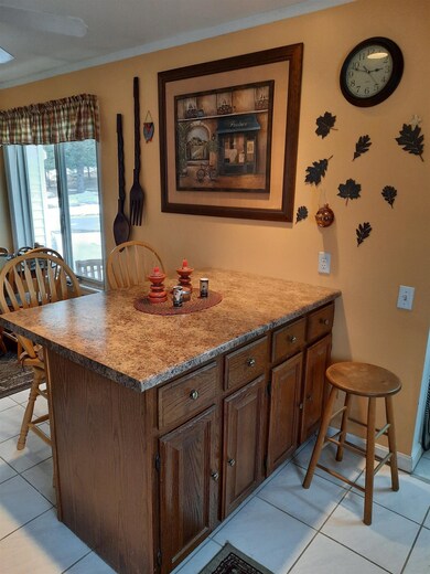 61 Scenic View Dr, Colebrook, NH 03576 - photo 5