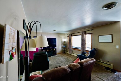 516 6th Ave SE, Jamestown, ND 58401 - photo 6