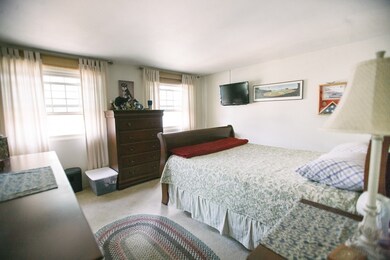 102 Hayward St unit 4B, Franklin, MA 02038 - photo 7