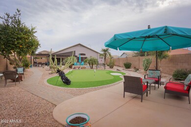 Back sitting area and new putting green
