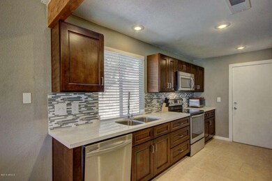 Decorative Backsplash with New Cabinets