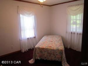 274 Wagner St, Lehighton, PA 18235 - photo 3