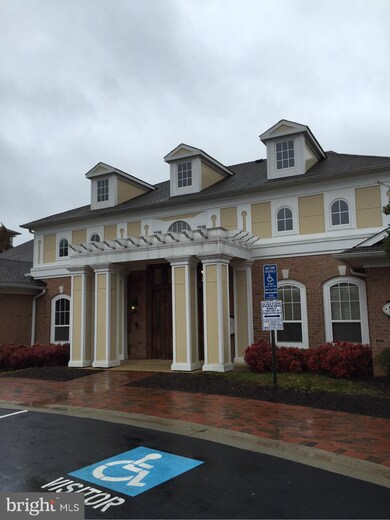 13500 Derry Glen Ct unit 401, Germantown, MD 20874 - photo 2