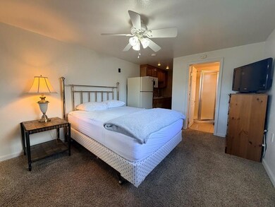 907 Old Scalp Ave unit 202, Johnstown, PA 15904 - photo 2