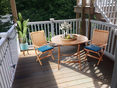 69 Perham St unit 3, West Roxbury, MA 02132 - photo 6