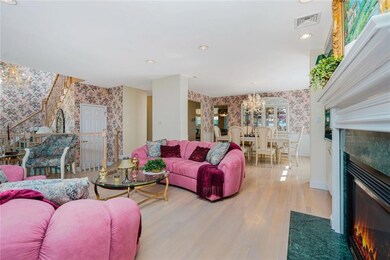 312 Barbara St, Staten Island, NY 10306 - photo 7