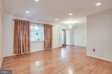 10780 Scaggsville Rd, Laurel, MD 20723 - photo 5