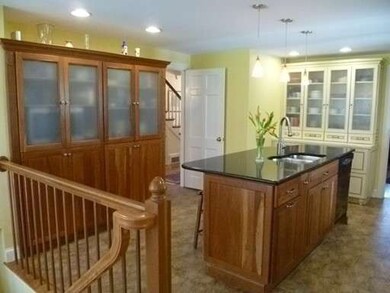 129 Eton Rd, Longmeadow, MA 01106 - photo 4