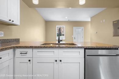 1217 W Saginaw St, Lansing, MI 48915 - photo 7