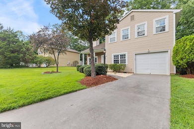 5596 Neddleton Ave, Woodbridge, VA 22193 - photo 2