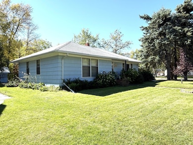 402 3rd St NE, Fosston, MN 56542 - photo 2