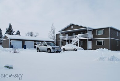 5 Michael Grove Showing Garages