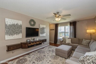 1122 8th St SE, Cedar Rapids, IA 52401 - photo 3