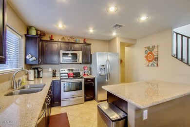 Kitchen (2)