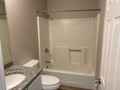 10 Barrington Ave unit 204, Nashua, NH 03062 - photo 5