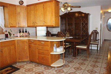 366 Market St, Warren, RI 02885 - photo 6