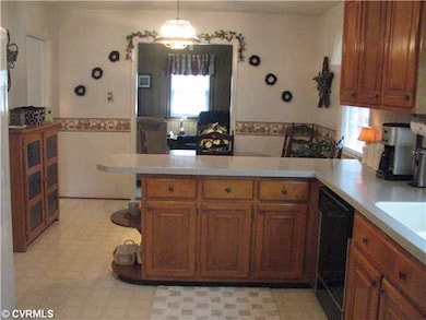 Kitchen - Large eat-in kitchen.  Bright and sunny.