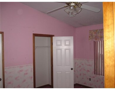 67 Alden Ave, Warwick, RI 02889 - photo 5