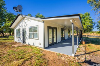 28 Ruger Rd, Fredericksburg, TX 78624 - photo 3