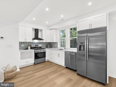 5411 Tilden Rd, Bladensburg, MD 20710 - photo 3