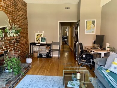 235 Washington St unit 2, Brookline, MA 02445 - photo 3